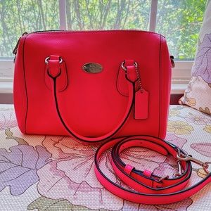 HOT PINK AUTHENTIC COACH PURSE W/CROSSBODY STRAP